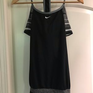 Nike  workout top